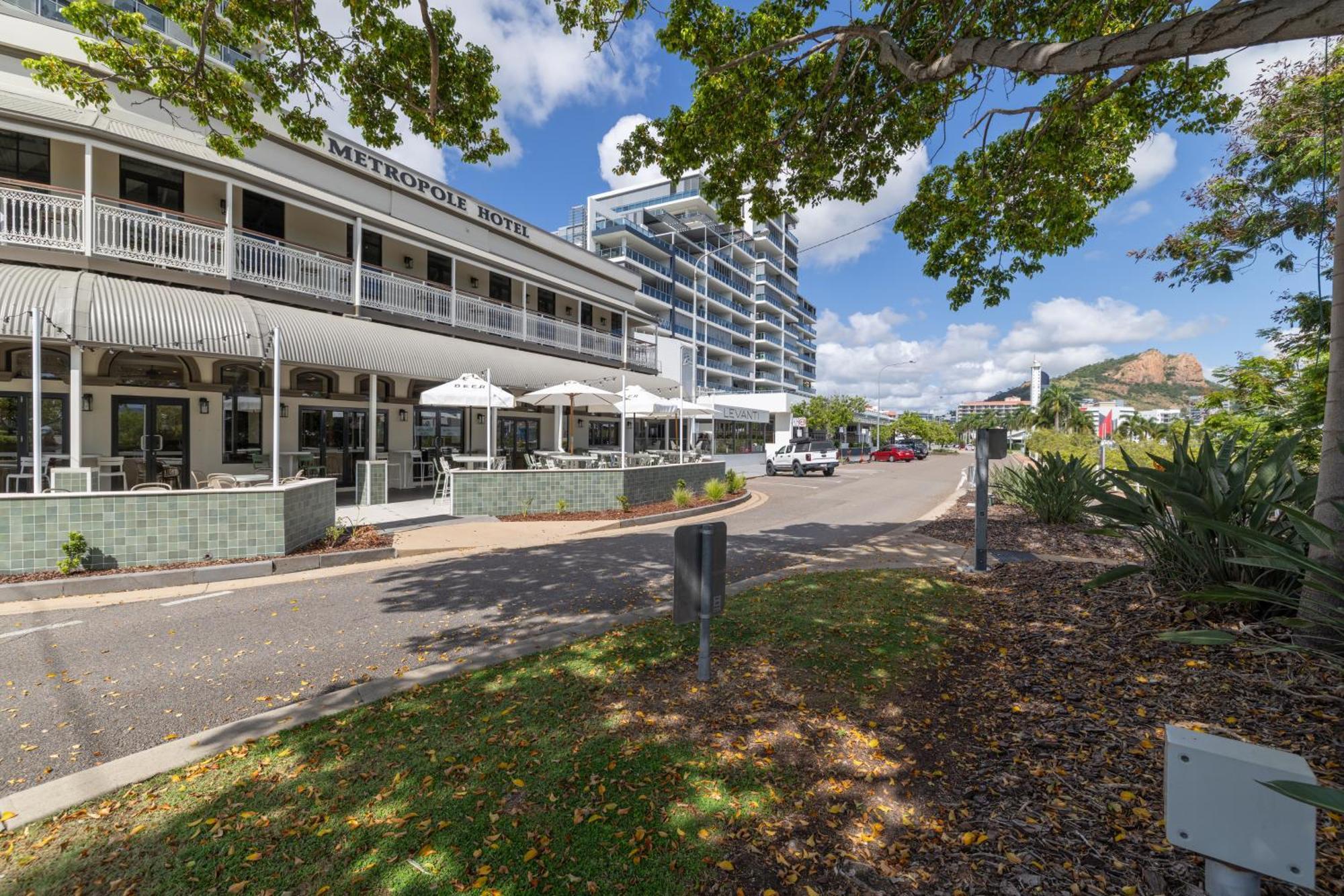 Oaks Townsville Metropole Hotel Exteriér fotografie